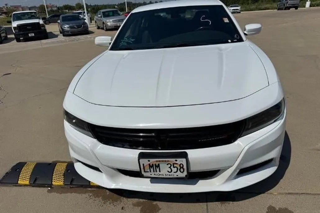 2022 Dodge Charger SXT photo 1