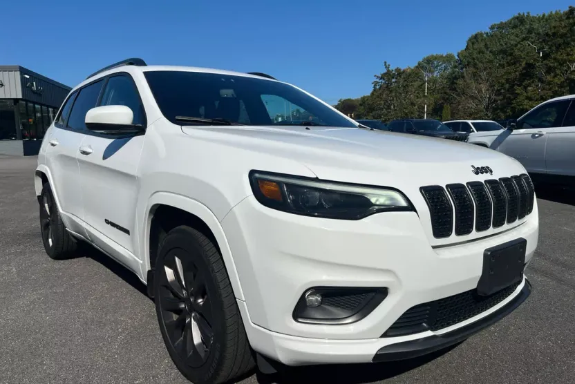 2020 Jeep Cherokee Limited photo 1