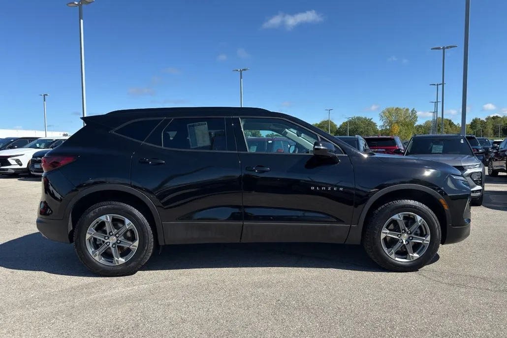 2023 Chevrolet Blazer 3LT photo 1
