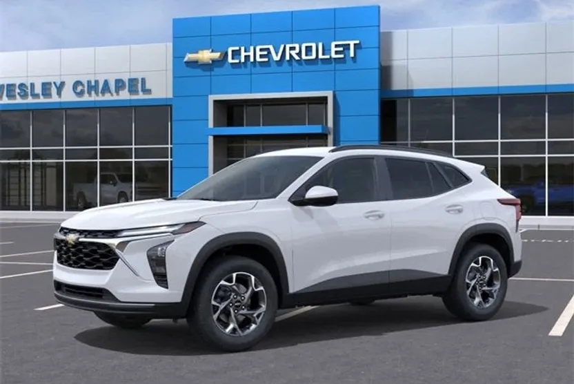 2026 Chevrolet Trax LT photo 1