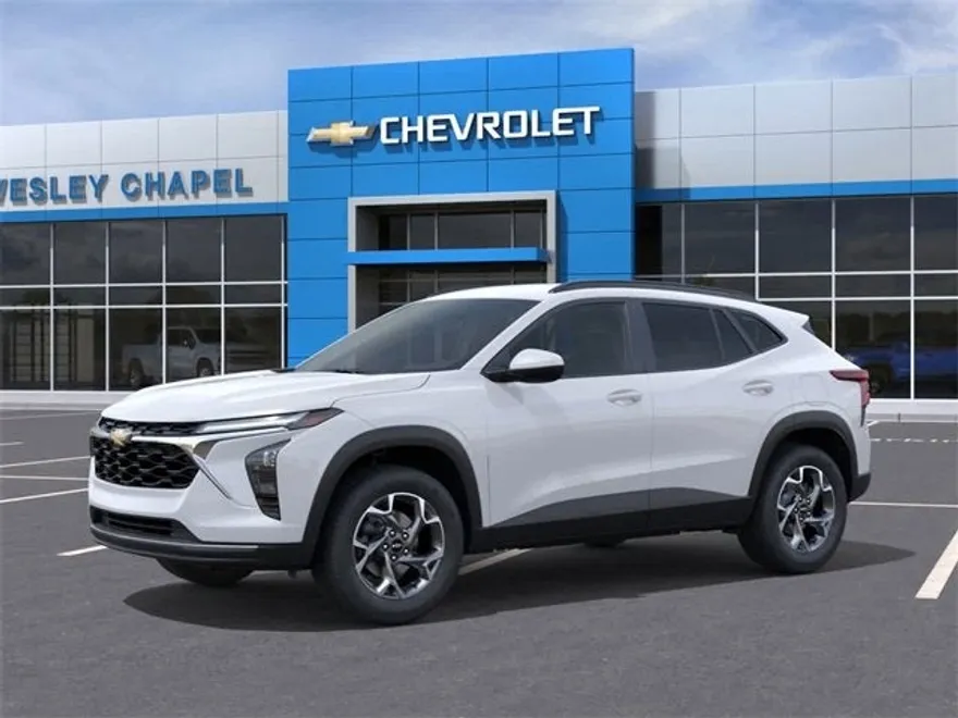2026 Chevrolet Trax LT photo 1