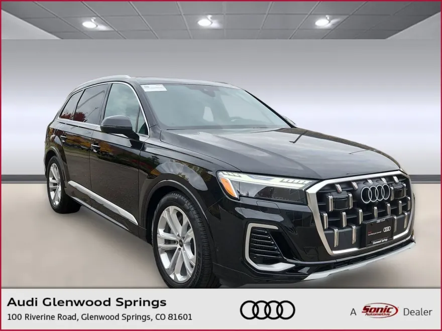 2025 Audi Q7 Prestige 55 photo 1