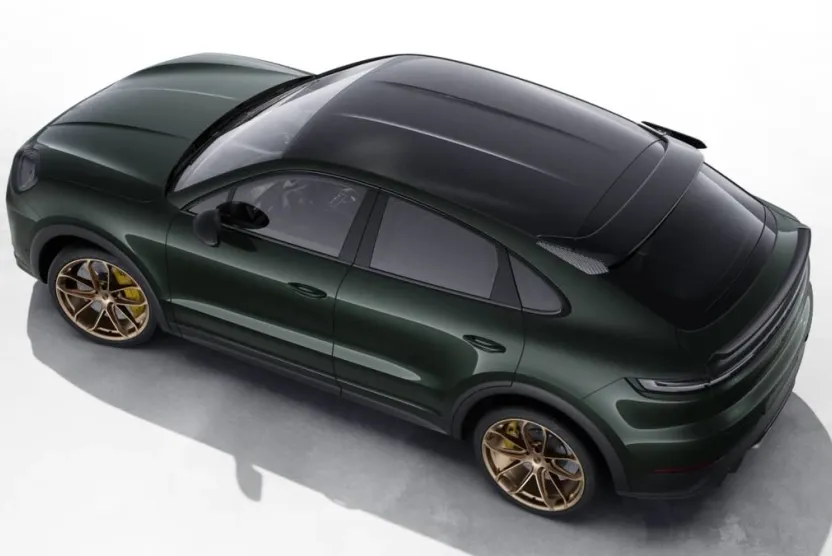 2026 Porsche Cayenne Turbo GT photo 1
