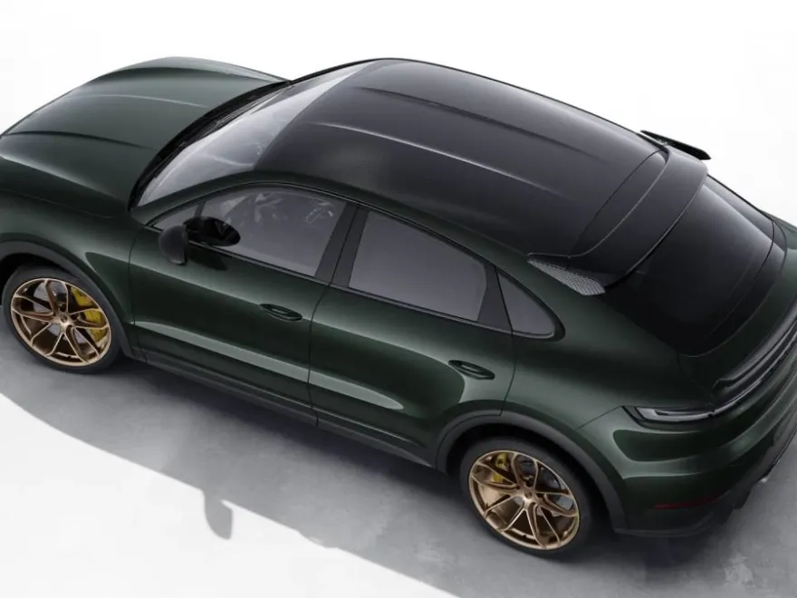 2026 Porsche Cayenne Turbo GT photo 1