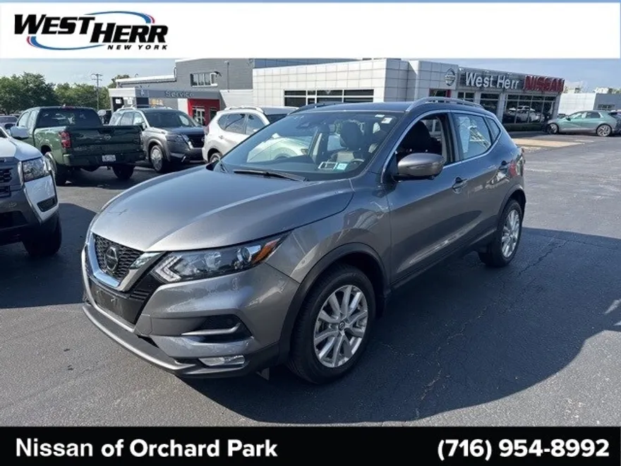 2022 Nissan Rogue Sport SV photo 1