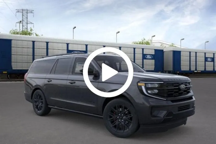 2025 Ford Expedition MAX Platinum photo 1