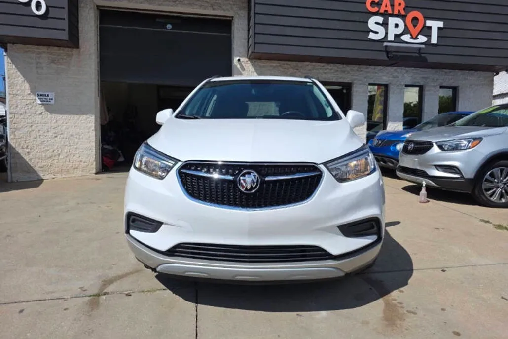 2021 Buick Encore Preferred photo 1