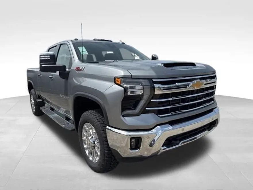 2025 Chevrolet Silverado 2500HD LTZ photo 1