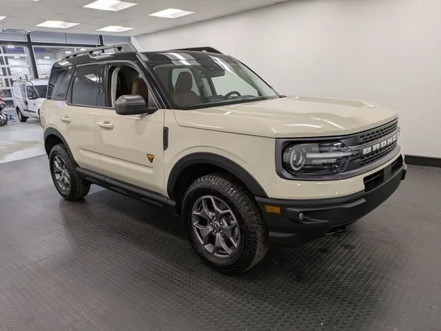 2024 Ford Bronco Sport Badlands photo 1