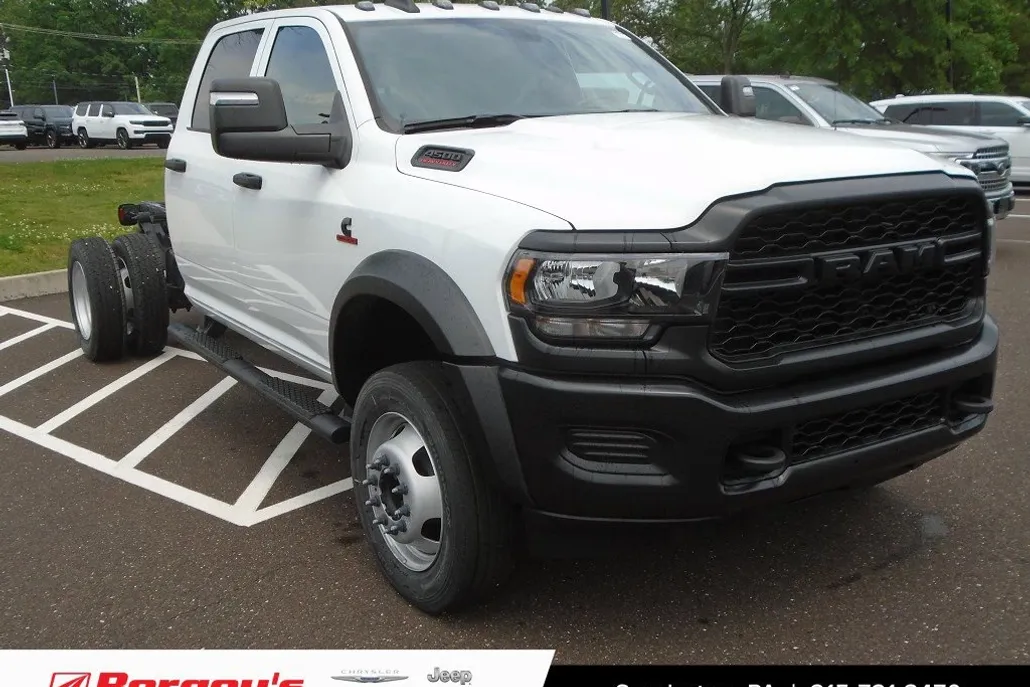 2024 Ram 4500 photo 1