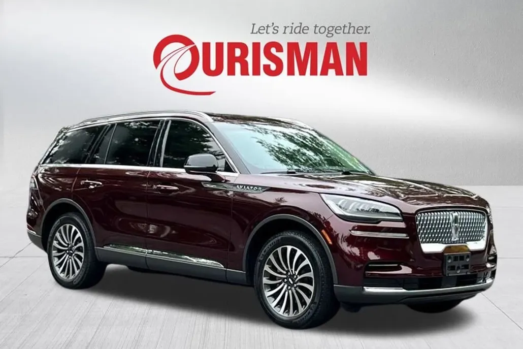 2022 Lincoln Aviator Standard photo 1