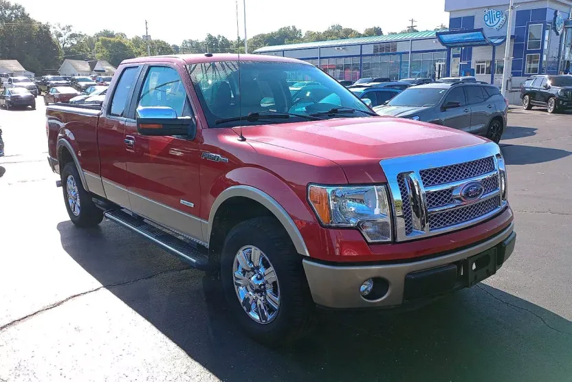 2011 Ford F-150 Lariat photo 1