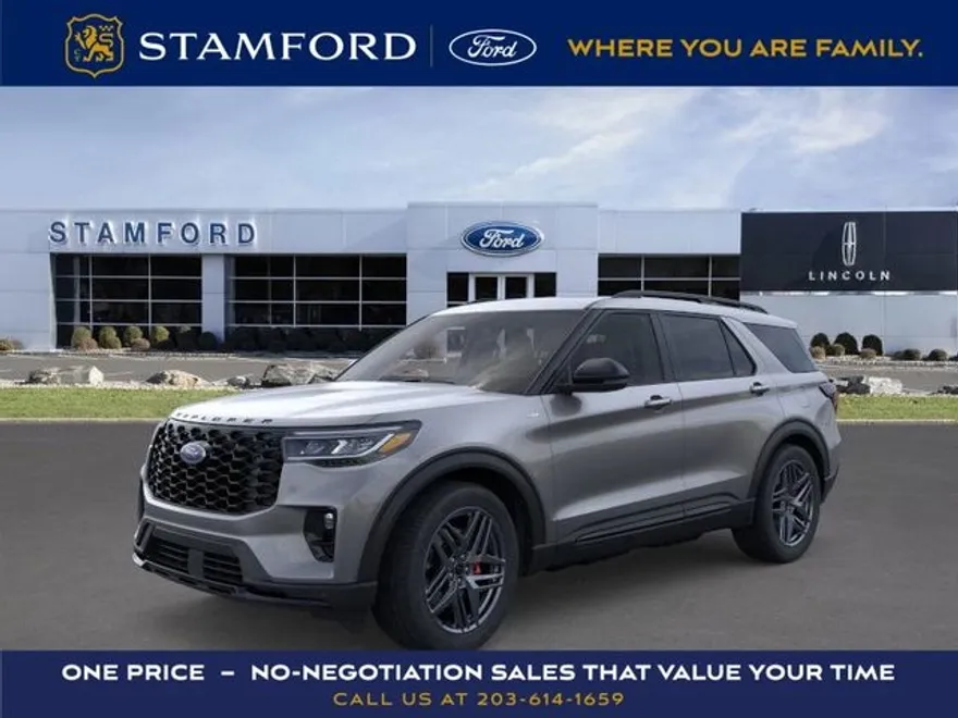 2025 Ford Explorer ST-Line photo 1