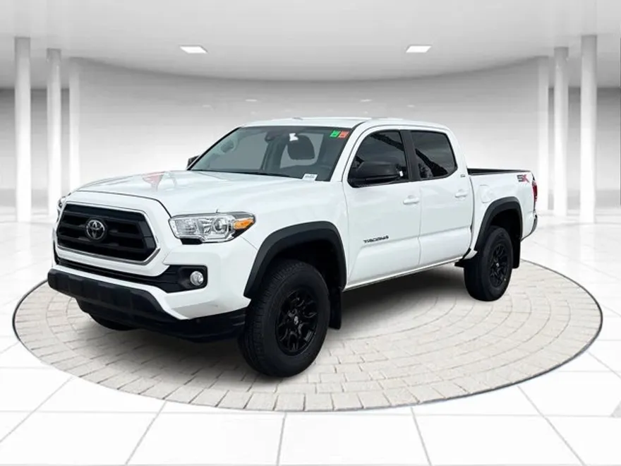 2023 Toyota Tacoma SR5 photo 1