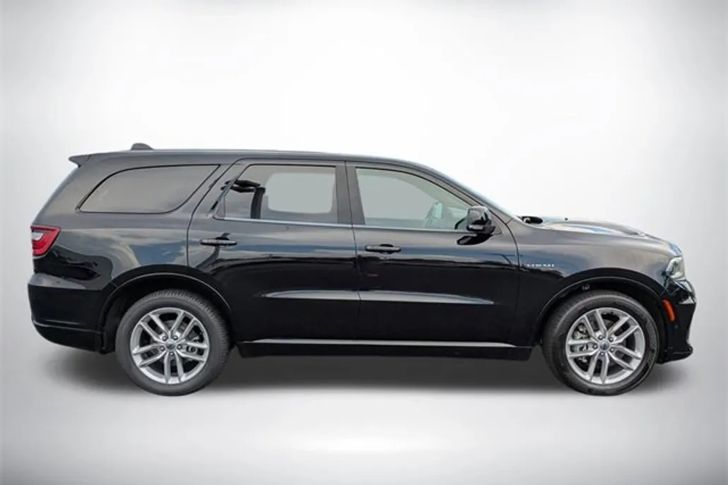 2022 Dodge Durango R/T photo 1