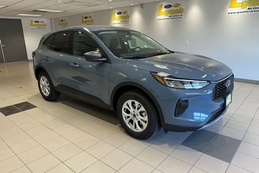 2026 Ford Escape Active photo 1