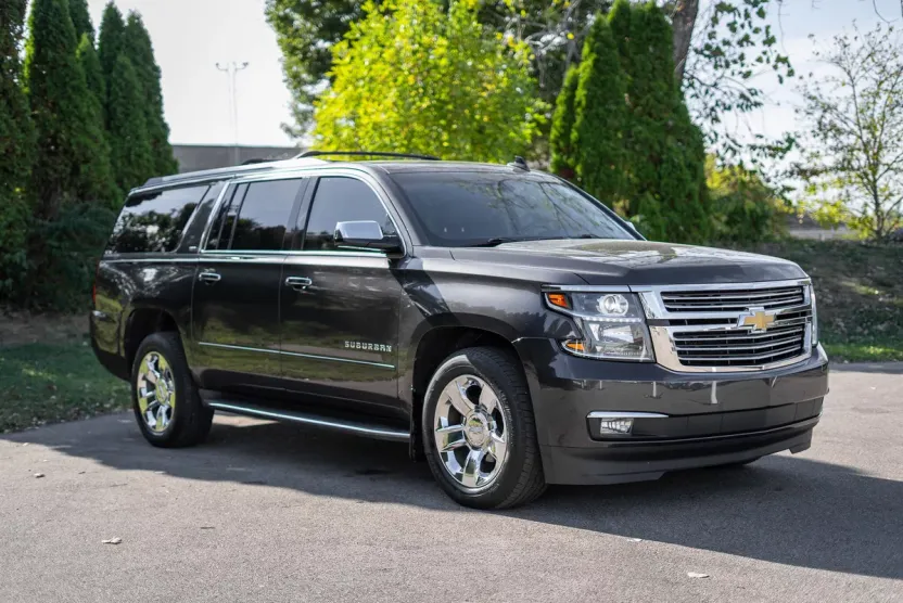 2016 Chevrolet Suburban LTZ photo 1