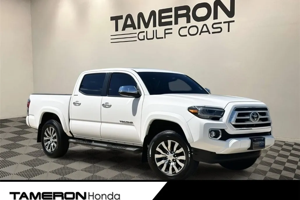 2023 Toyota Tacoma Limited V6 photo 1