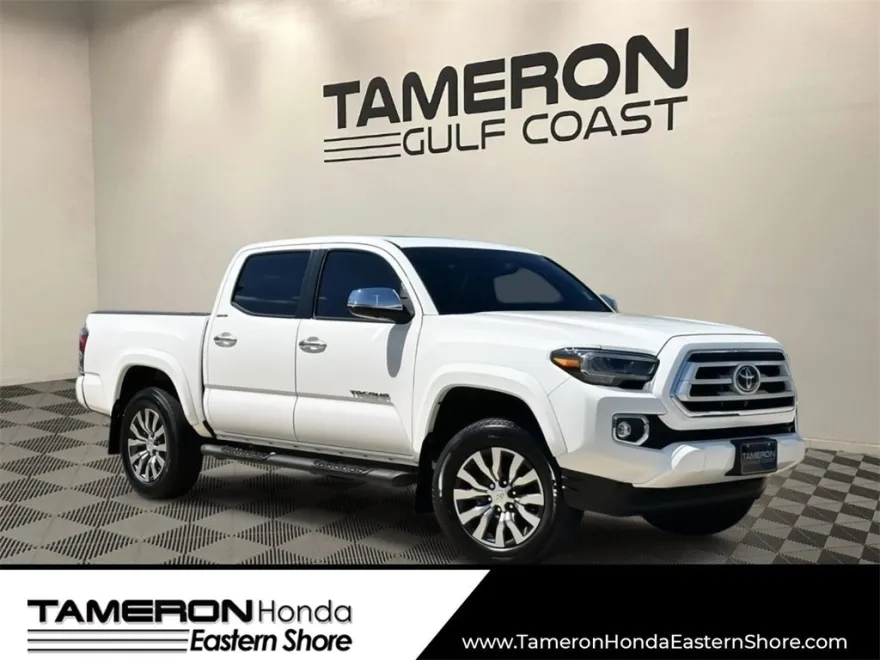 2023 Toyota Tacoma Limited V6 photo 1