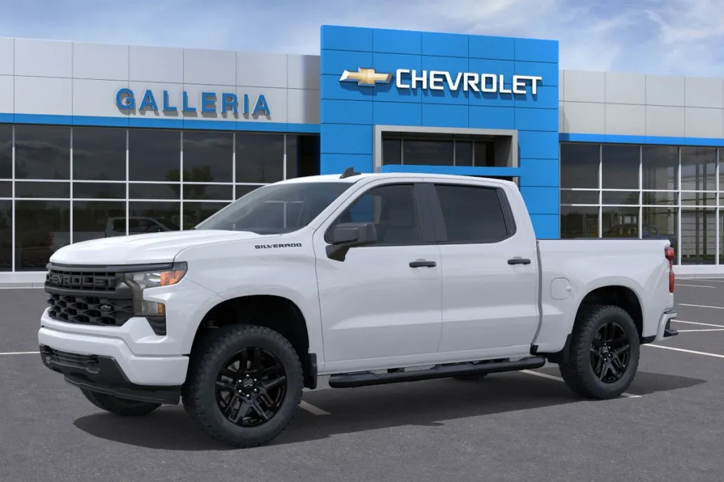 2026 Chevrolet Silverado 1500 Custom photo 1