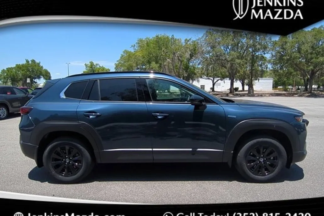 2025 Mazda CX-50 Premium photo 1
