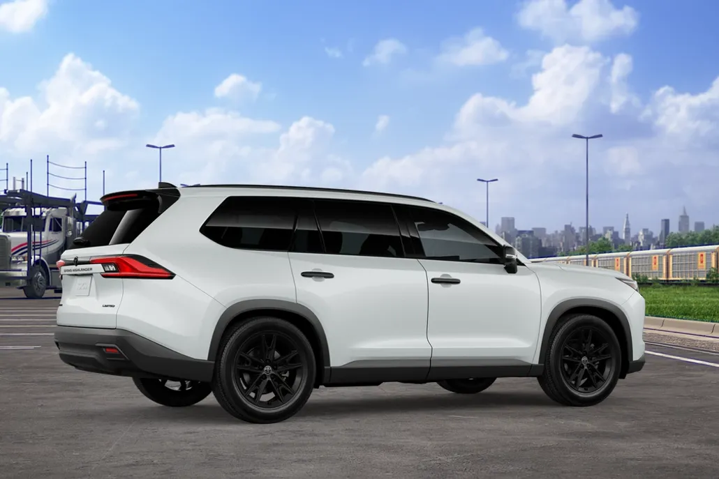 2026 Toyota Highlander Hybrid photo 1
