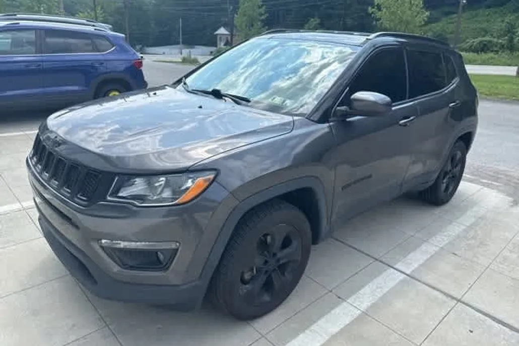 2019 Jeep Compass Altitude photo 1