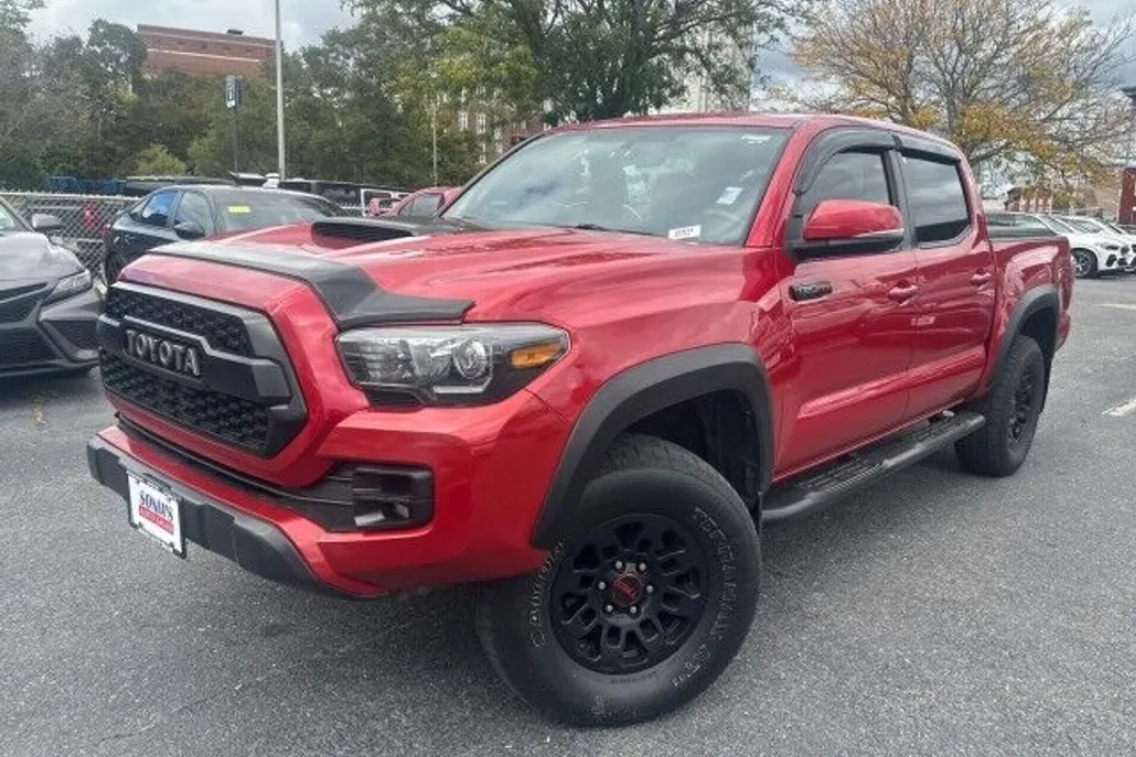 2017 Toyota Tacoma SR5 Sport TRD Pro photo 1