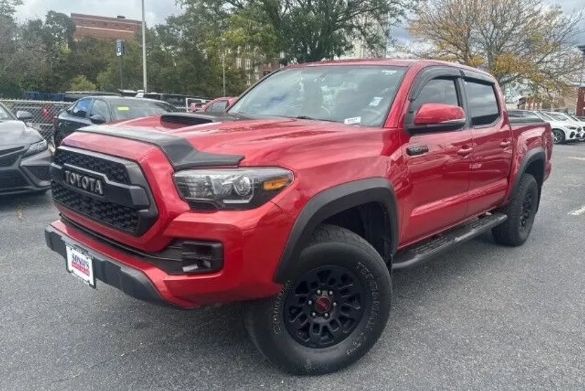 2017 Toyota Tacoma SR5 Sport TRD Pro photo 1