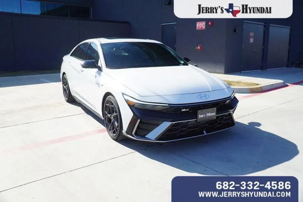 2025 Hyundai Elantra N Line photo 1