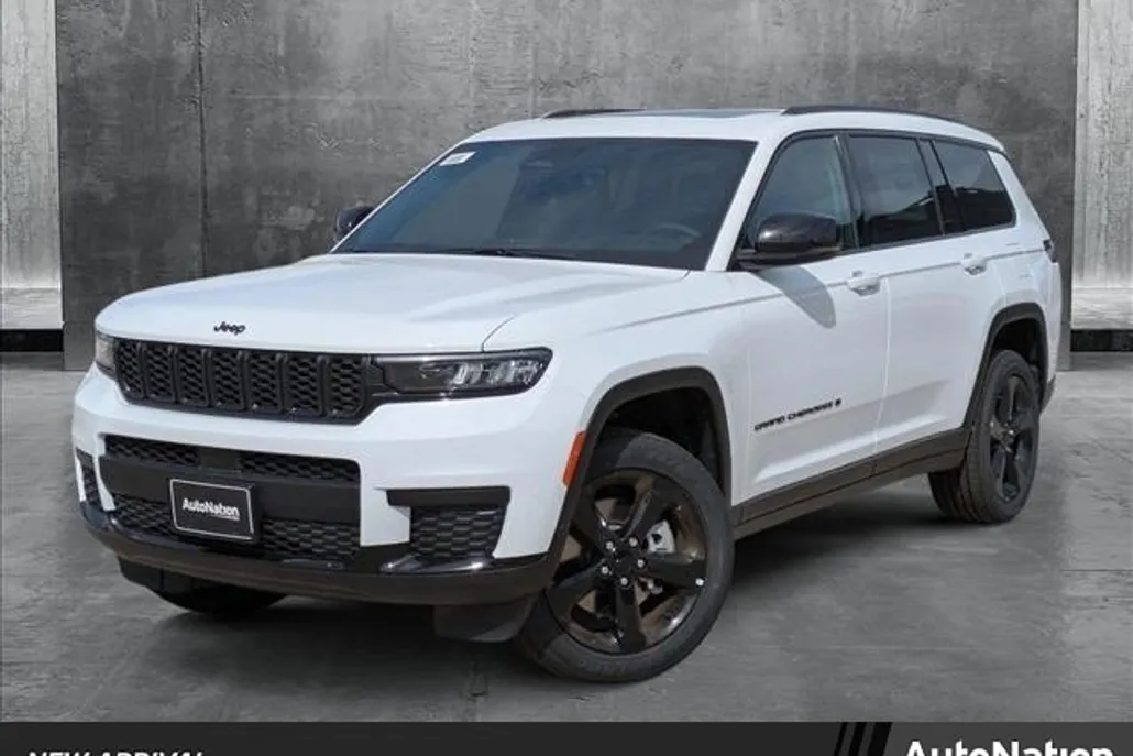 2025 Jeep Grand Cherokee Altitude X photo 1