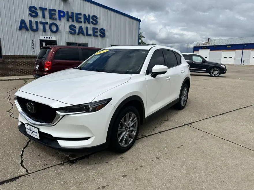 2019 Mazda CX-5 Grand Touring photo 1