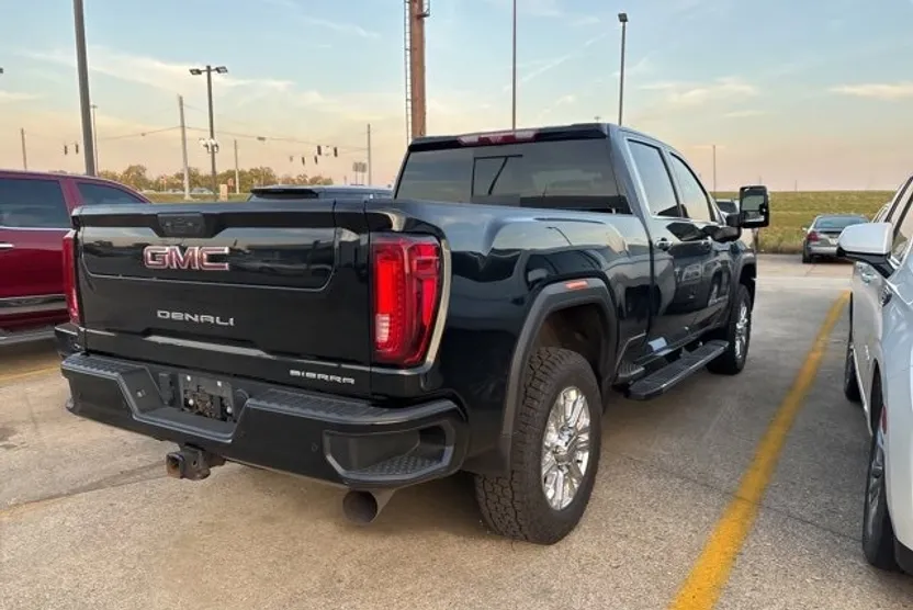 2021 Gmc Sierra 2500 HD Denali photo 1