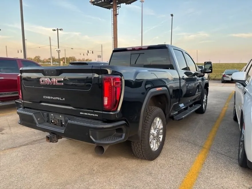 2021 Gmc Sierra 2500 HD Denali photo 1