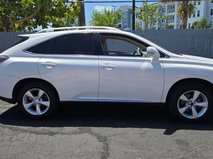 2010 Lexus RX 350 photo 1