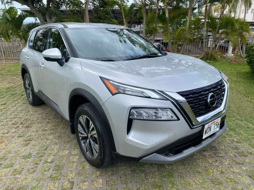 2021 Nissan Rogue SV photo 1