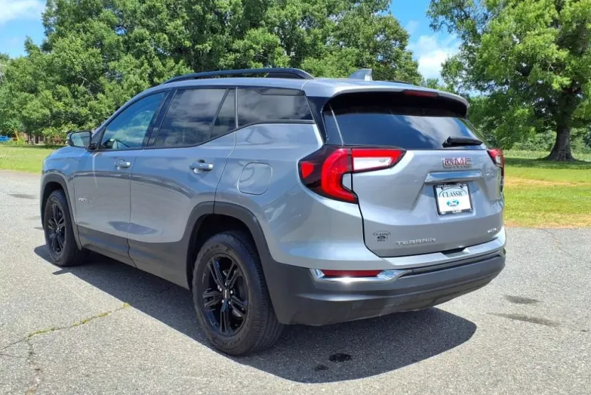 2023 Gmc Terrain AT4 photo 1