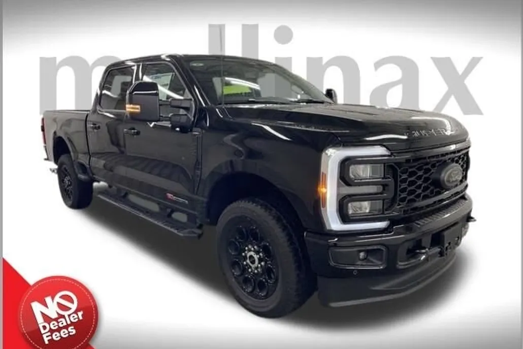 2025 Ford F-250 Lariat photo 1