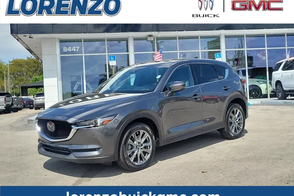 2021 Mazda CX-5 Signature photo 1