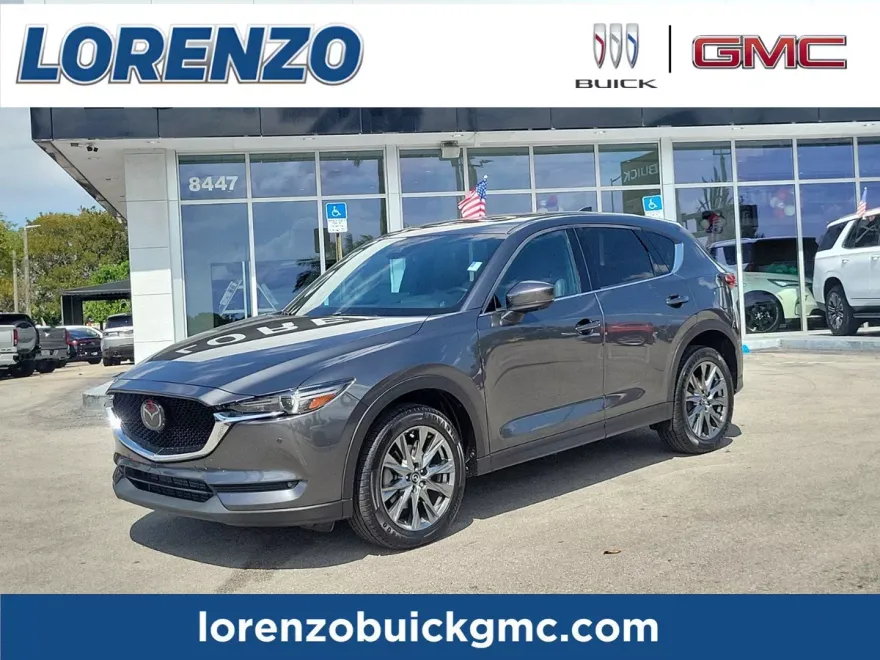 2021 Mazda CX-5 Signature photo 1