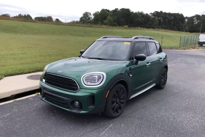 2021 Mini Countryman Oxford Edition photo 1