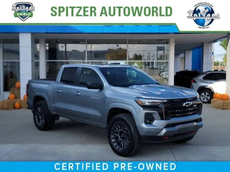 2025 Chevrolet Colorado Z71 photo 1