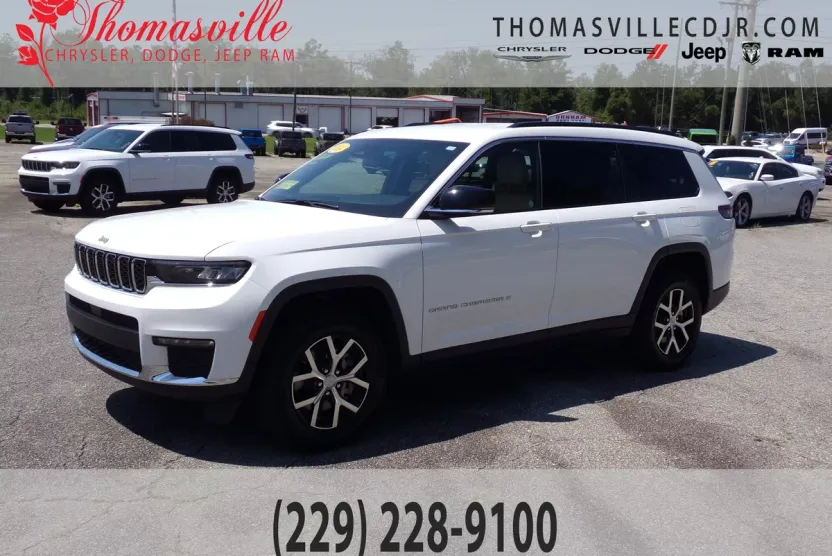 2024 Jeep Grand Cherokee Limited photo 1