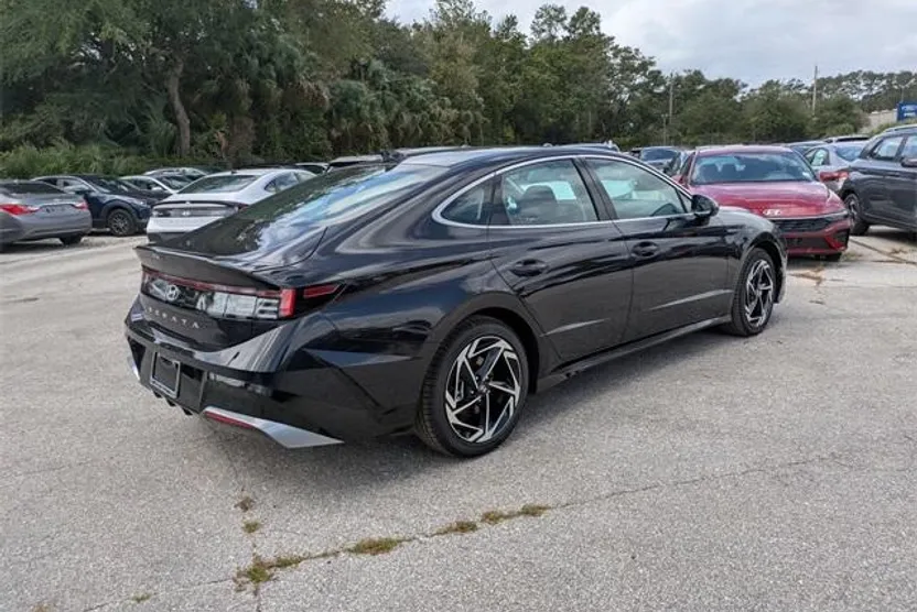 2026 Hyundai Sonata SEL Sport photo 1