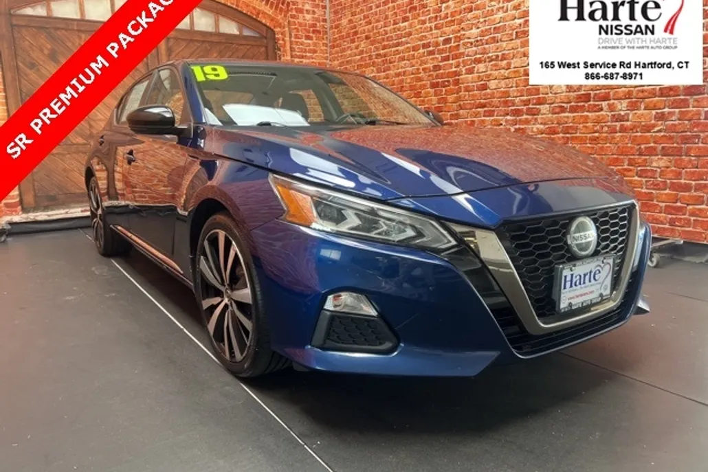 2019 Nissan Altima 2.5 SR photo 1