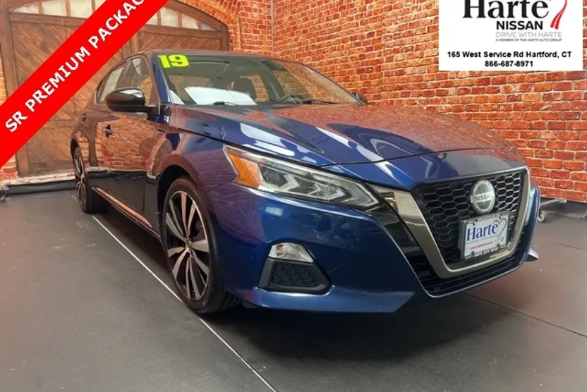 2019 Nissan Altima 2.5 SR photo 1