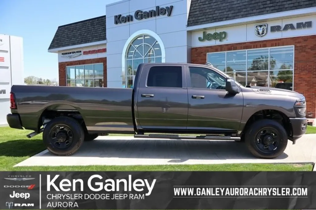 2025 Ram 2500 Tradesman photo 1
