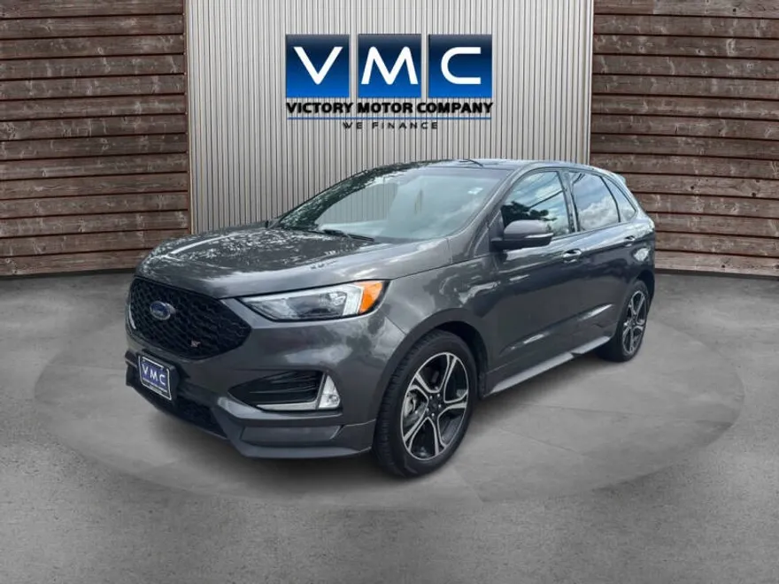 2019 Ford Edge ST photo 1