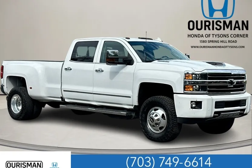 2019 Chevrolet Silverado 3500HD High Country photo 1