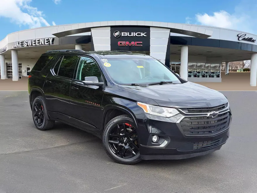 2021 Chevrolet Traverse Premier photo 1